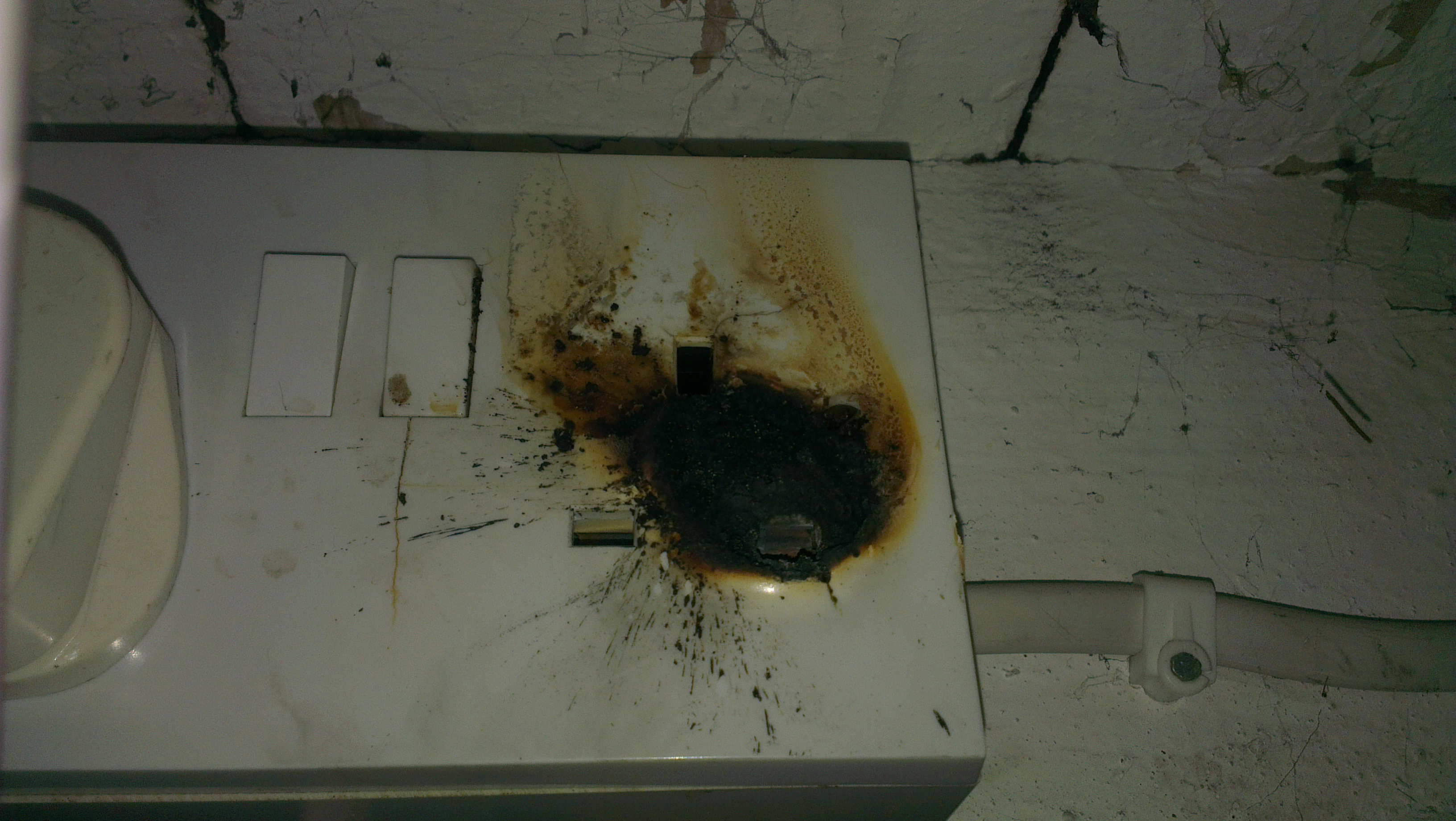 2013-06-11 14.25.18 2013-06-11 14.25.18